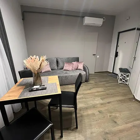 Demar Lilac * Lviv