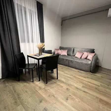 Demar Lilac Apartment Lviv