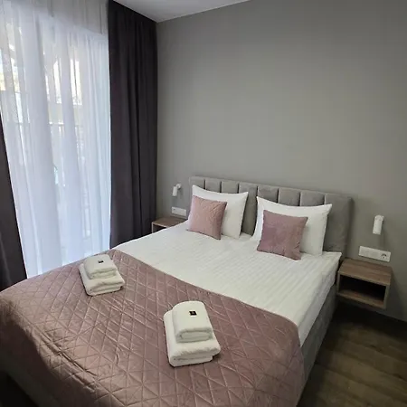 Demar Lilac * Lviv