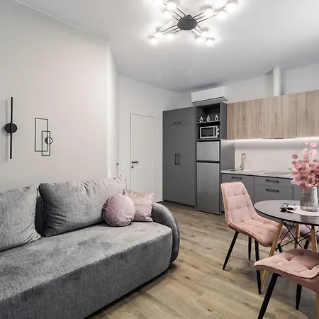 Apartment Demar Lilac Lemberg