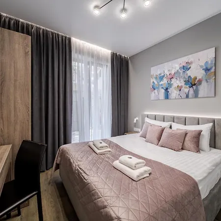 Demar Lilac Апартаменти *