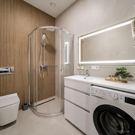 Demar Lilac Apartment Lviv
