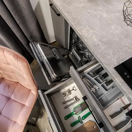 Demar Lilac Апартаменти *