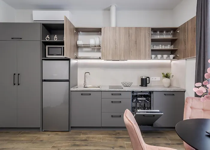 Demar Lilac Leópolis