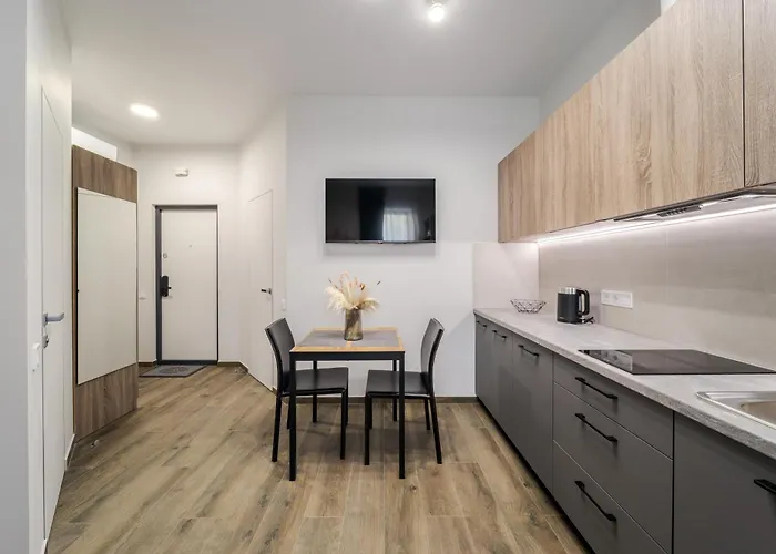 Demar Lilac * Leópolis