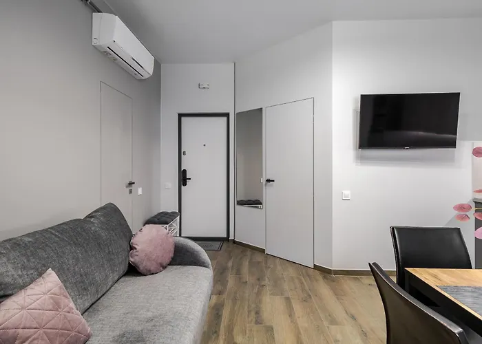 Demar Lilac * Leópolis