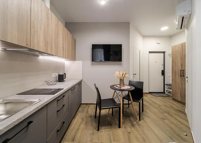 Demar Lilac Apartamento Leópolis