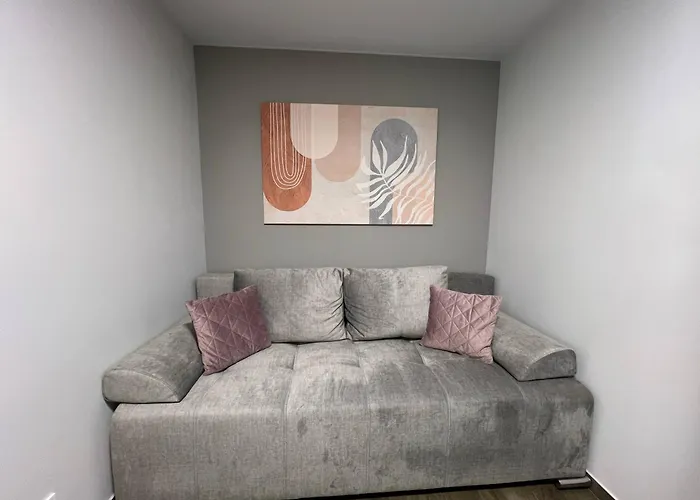 Demar Lilac Leópolis