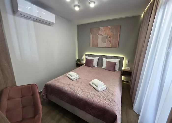 Demar Lilac Leópolis